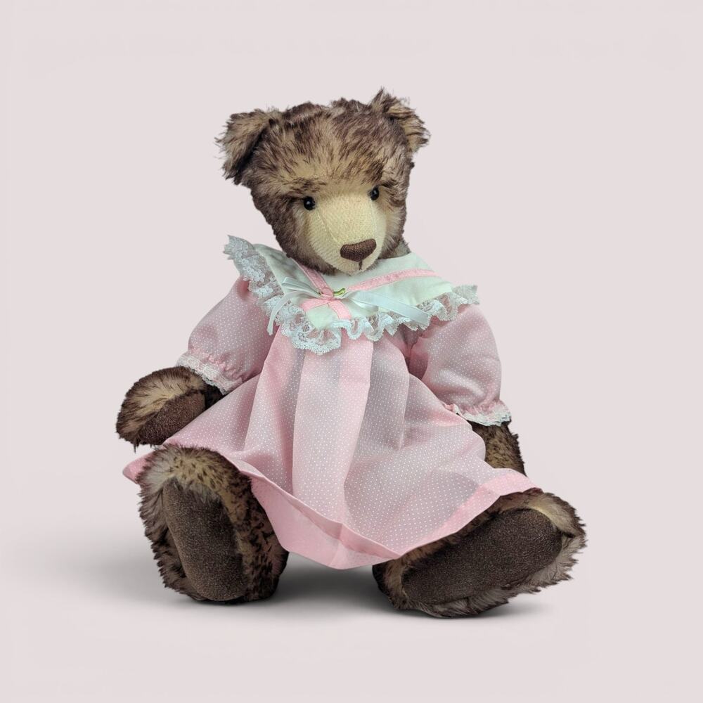 Vintage Handmade Mohair Artist Bear By Debra Bistodeau